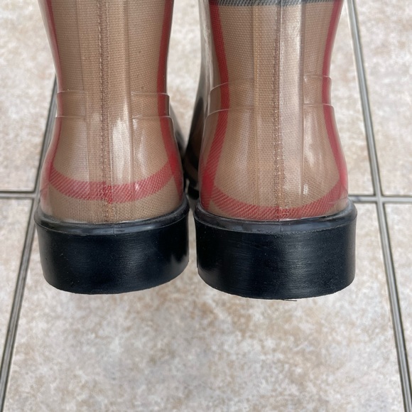 Burberry Nova Check Rubber Boots - Picture 15 of 16
